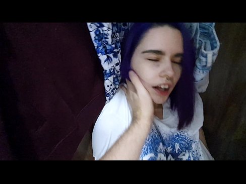 ❤️ Na maua lo'u tuafafine i totonu o le kapoti ma fesoasoani ia te ia e fa'ama ️❌ Pono matagofie ❌❤